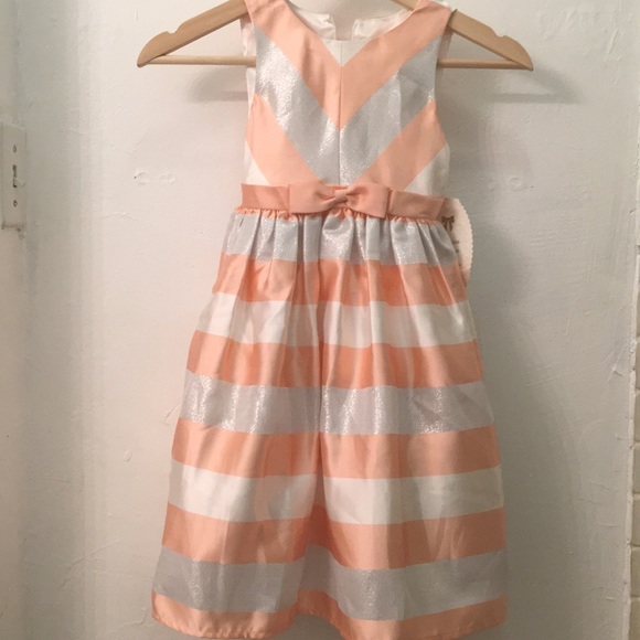 American princess dress - Picture 2 of 3